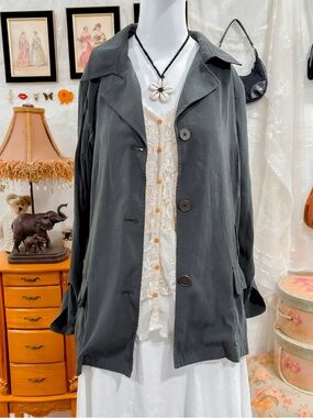 Casual minimalist effortless soft grunge art girly dark forest green shacket